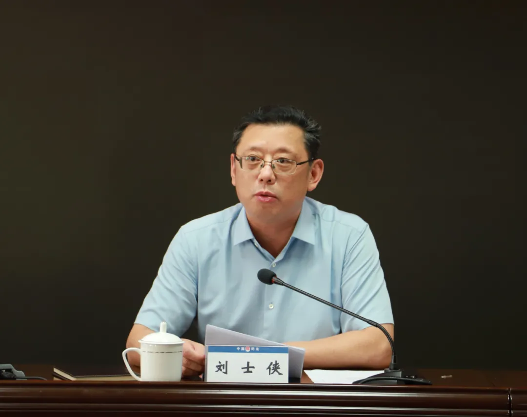 威海市妇女儿童维权工作会暨维权工作站授牌仪式举办